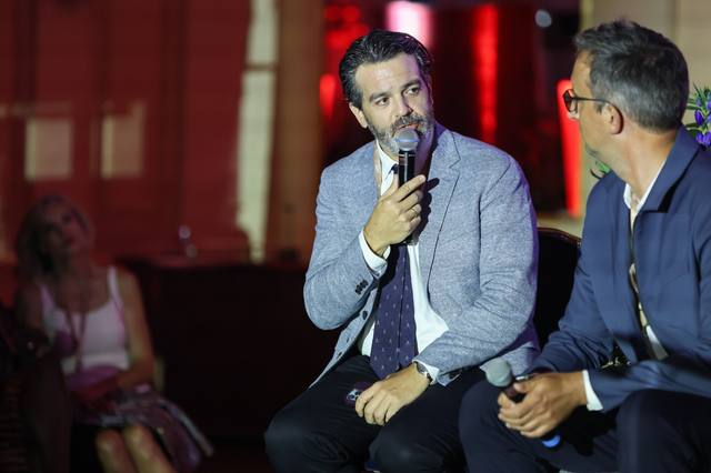 Pedro Lopez-Belmonte moderating the panel 'From Compliance to Competitive Advantage – Turning Traceability into Luxury Opportunities' at the Luxury Innovation Summit 2025, Geneva, with Grégoire Fremiot (CEO, Selinko), Takuya Onuki (Toppan Group), Constanza Nicolosi (Head of Membership & Growth, Aura Blockchain Consortium), and Yoann Lemain (Executive Consultant, ex-Rolex)